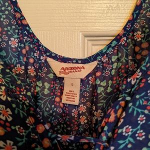 COPY - Arizona Jeans Top Size L.  Preowned